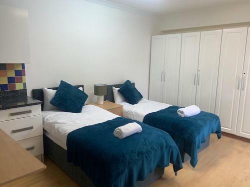 4 Bedroom Beautiful Home/ 3 Bathrooms