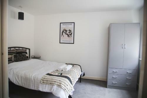 Apartamento ?lovely 2 Bed Flat?master Ensuite ?wifi ?parking