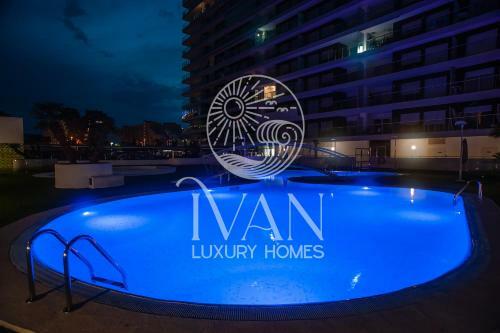 Apartamento Casa Patty - Iv�n Luxury Homes - 11� Pta. Norte - 1� L�nea De Playa