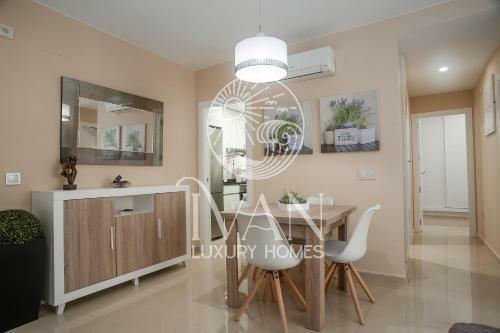 Apartamento Casa Patty - Iv�n Luxury Homes - 11� Pta. Norte - 1� L�nea De Playa