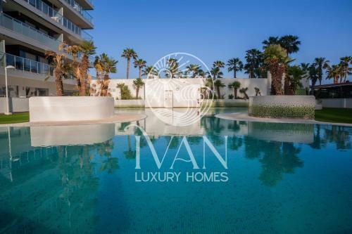 Apartamento Casa Patty - Iv�n Luxury Homes - 11� Pta. Norte - 1� L�nea De Playa