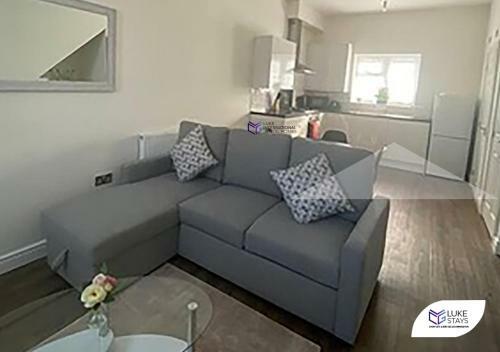 Apartamento ?beautiful 2 Bed House ?wifi ?parking ?nr Park