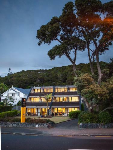 Pioneer Waterfront Apartments