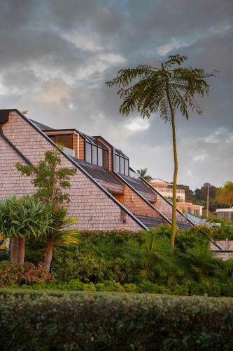 Pioneer Waterfront Apartments