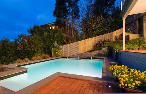 Bed & Breakfast Decks Of Paihia