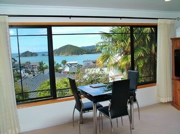 Abri Apartments