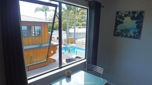 Albergue Bay Adventurer Apartments