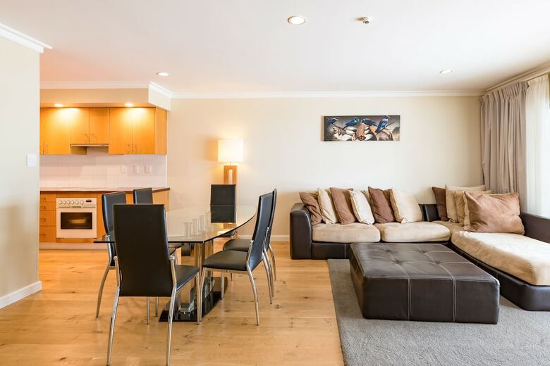 Paihia Beach Resort & Spa Hotel