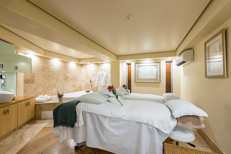 Paihia Beach Resort & Spa Hotel