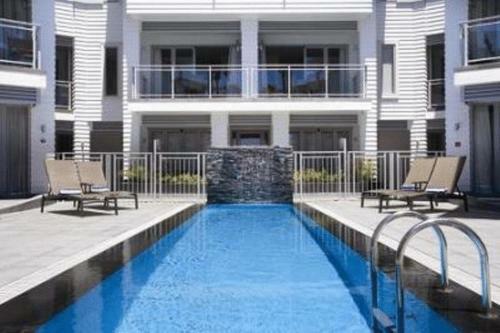 Aparthotel The Waterfront Suites - Heritage Boutique Collection