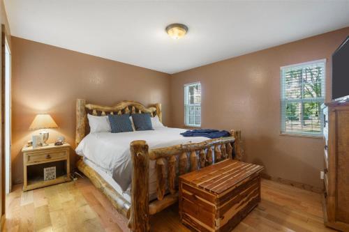 Bluff Cabin