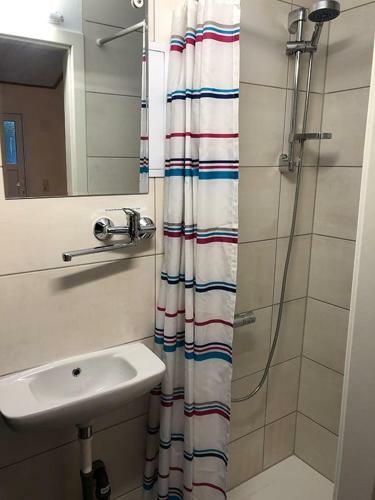 Mini Bungalow ?sonnenschein? Im Th�ringer Wald
