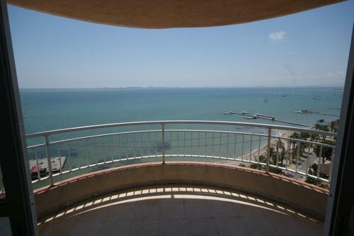 Apartamento En Primera L�nea