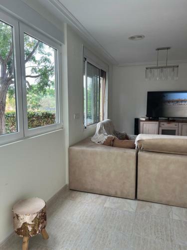 Chalet Confortable Avec Piscine Collective