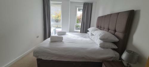 Empress At College - Spacious 2 Bedroom Apartment