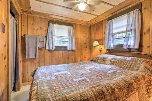 Lake Hermit Cabin With Kayaks And Paddleboards!