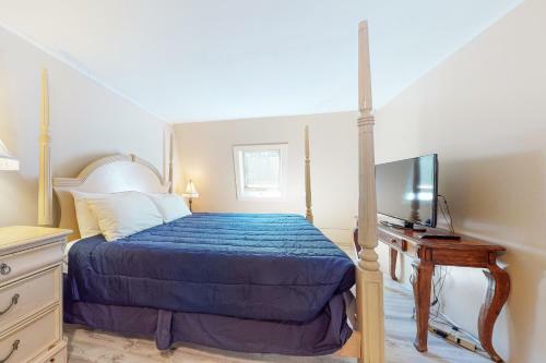 Tuftonboro Retreat