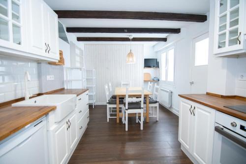 Gs- Apartamento Con Balc�n, 3 Dormitorios, Centro
