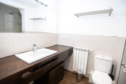 Gs- Apartamento Con Balc�n, 3 Dormitorios, Centro