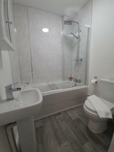 Ocean Pearl - 4 Bedroom House