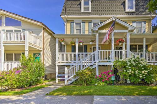 Charming Ocean City Townhome Walk To Beach!