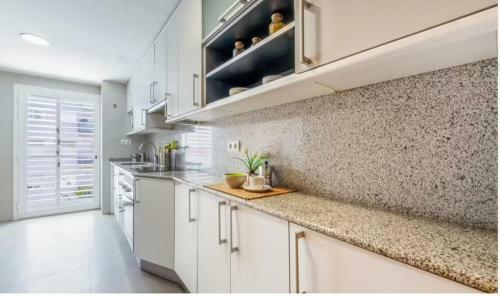 4 Rums Apartment In Tarragona