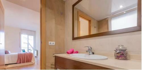 4 Rums Apartment In Tarragona