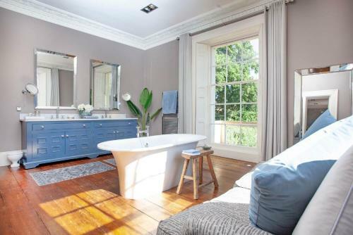 St Anne's Manor Luxury Villa