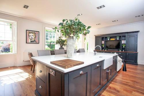 St Anne's Manor Luxury Villa