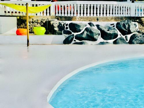 Canaryislandshost L Las Olas Apartments
