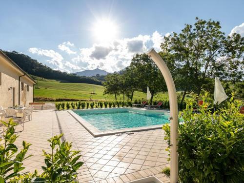 Splendid Apartment In Sassoferrato With Shared Pool