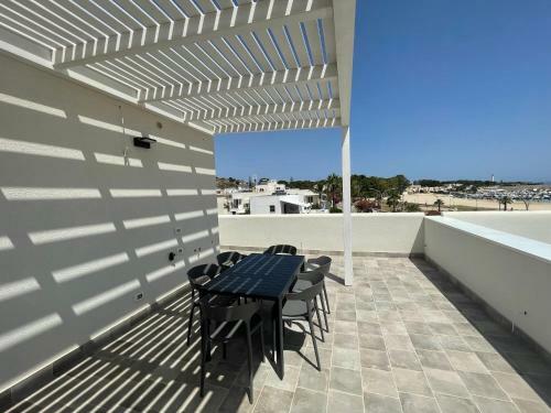 Shiar� Apartments