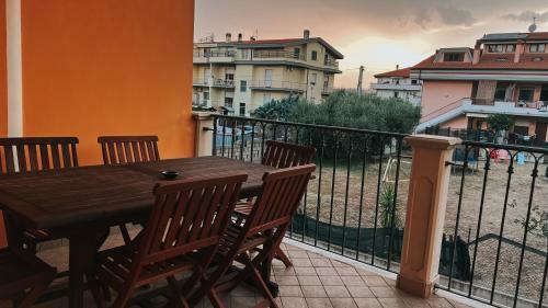 Apartamento T-rex ????? - Appartamento Elegante Con Idromassaggio
