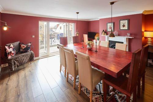 Host & Stay - One Mulgrave Place