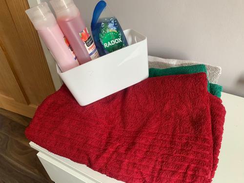 Private Double Room Close To The Manchester Airport