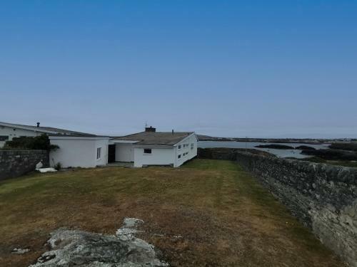 La Mare- 3 Bed-sea View-trearddur Bay
