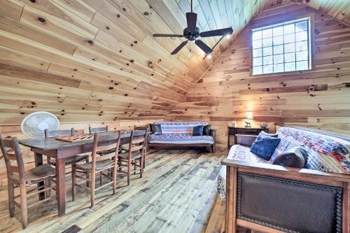 Franklin Cabin Surrounded By Smoky Mountains!