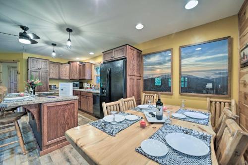 Franklin Cabin Surrounded By Smoky Mountains!
