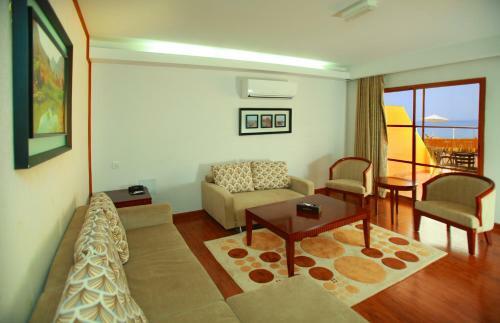 Hotel Wadi Shab Resort