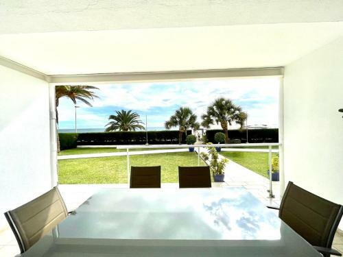 Apartamento 2b Con Acceso Directo En Playa Las Burras