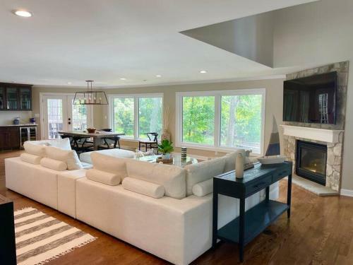 New! Reel Paradise On Lake Norman
