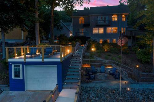 New! Reel Paradise On Lake Norman