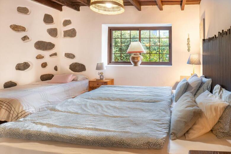 Villa La Pradera De Melo With Climatized Pool On Request & Wifi 600mbs