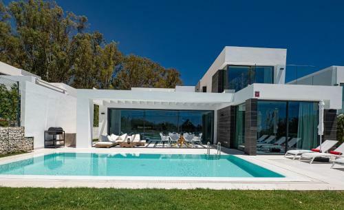 Villa Moderne � 700m De La Plage Avec Vue Mer