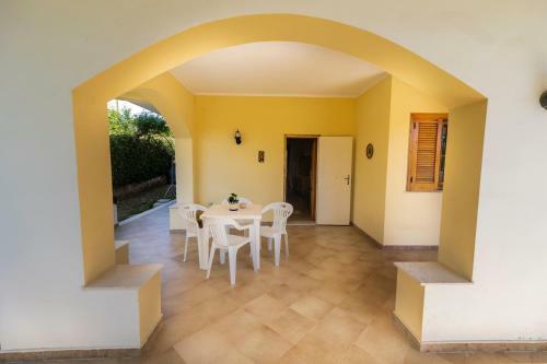 Nice To Stay, Holiday Home
