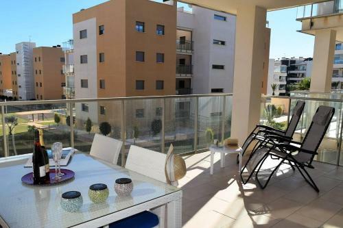 Stunning 2-bed Apartment In Nr Los Dolses