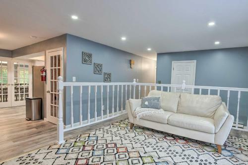 Poconos Getaway With Game Room And Lake Access!