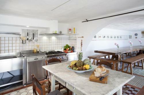 Amore Rentals - Villa Venus