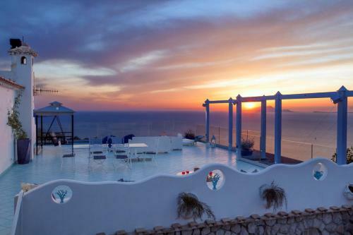 Amore Rentals - Villa Venus