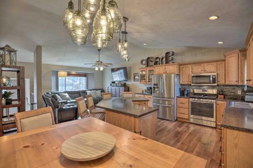 Inviting Sioux Falls Home About 5 Mi To Downtown!